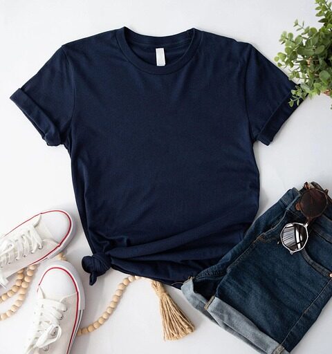 T-shirt revolution: Sådan løfter du dit basisgarderobe spil